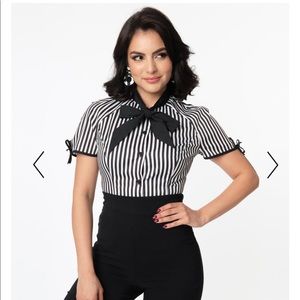 Unique vintage black and white striped top.